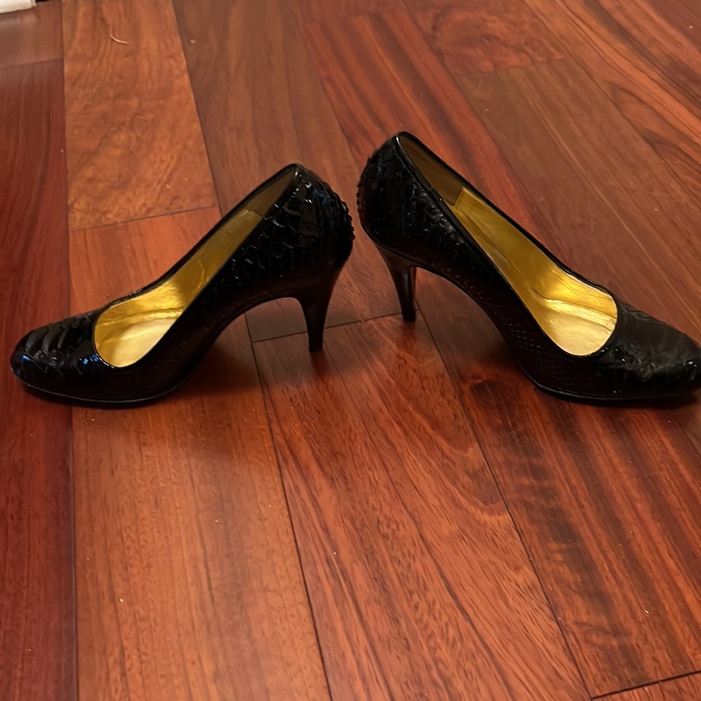Coach Python Pump Shoe - Picture 3 of 6